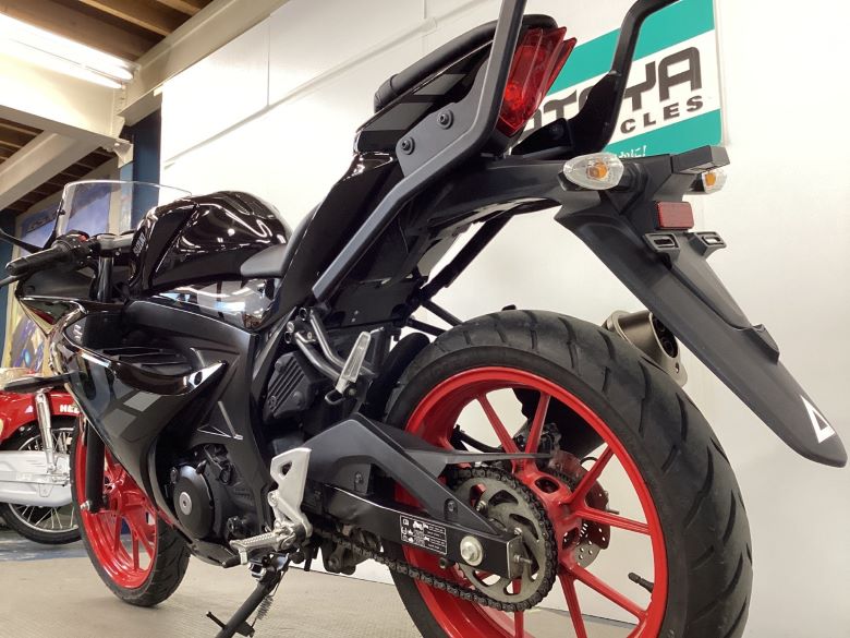 ＧＳＸ−Ｒ１２５