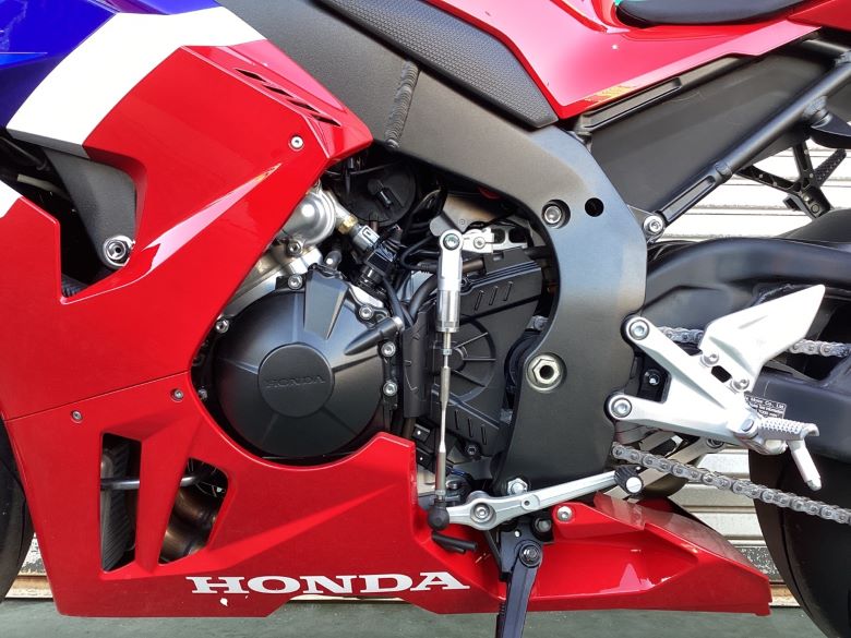 ＣＢＲ１０００ＲＲ−Ｒ