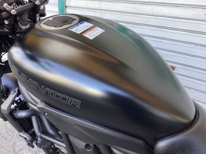 エリミネーター４００