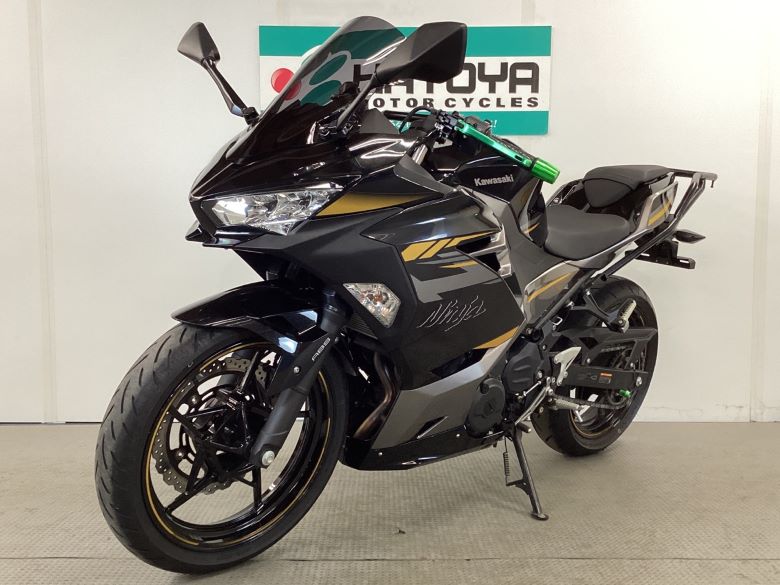 Ｎｉｎｊａ　４００