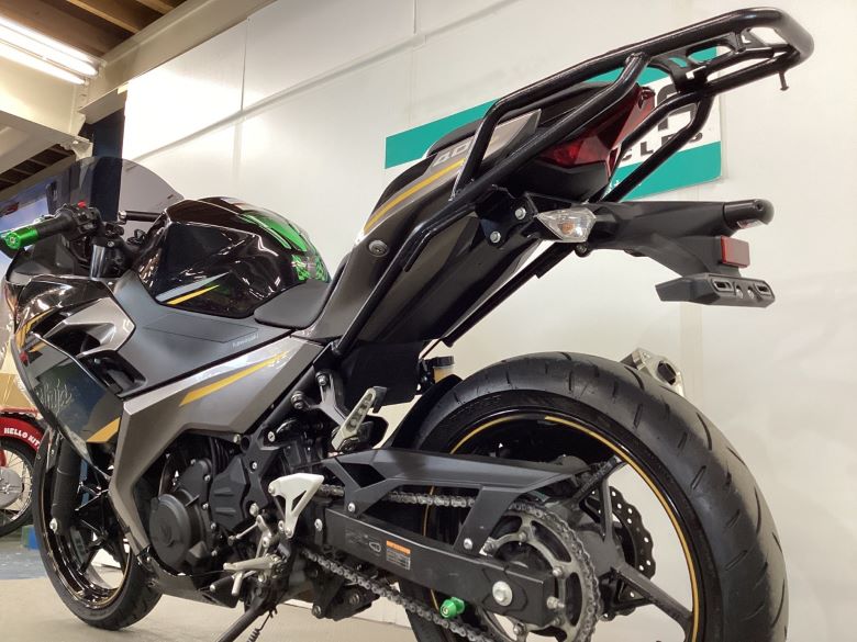 Ｎｉｎｊａ　４００