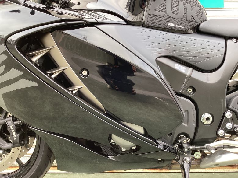 ハヤブサ（ＧＳＸ１３００Ｒ　Ｈａｙａｂｕｓａ）