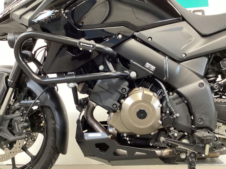 Ｖ−ストローム１０５０