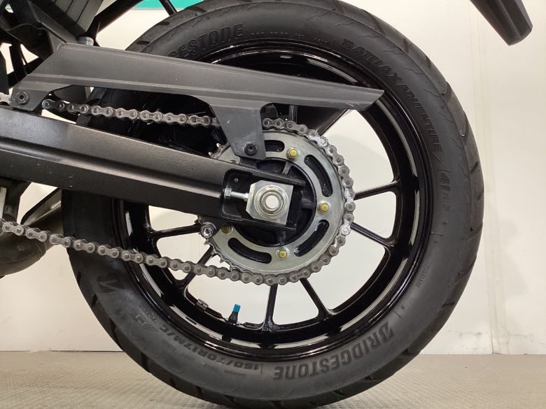 Ｖ−ストローム１０５０