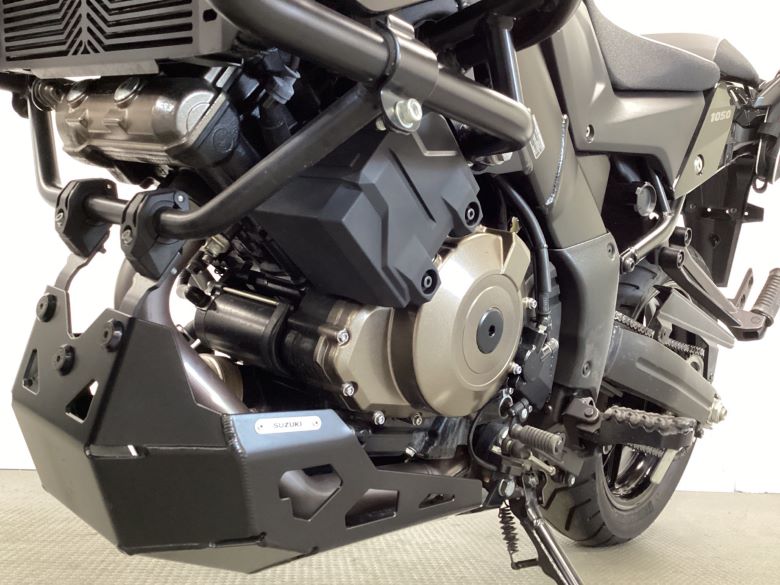 Ｖ−ストローム１０５０