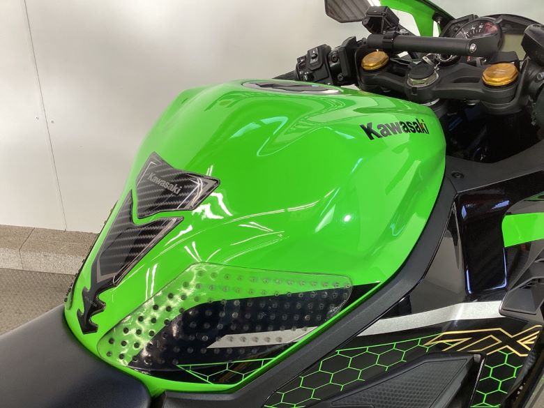 Ｎｉｎｊａ　ＺＸ−２５Ｒ　ＳＥ