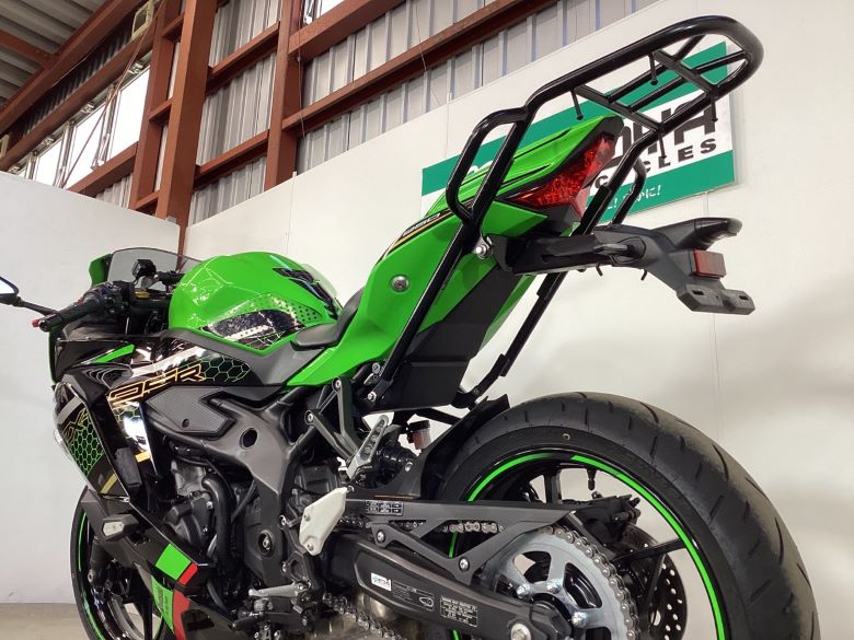 Ｎｉｎｊａ　ＺＸ−２５Ｒ　ＳＥ