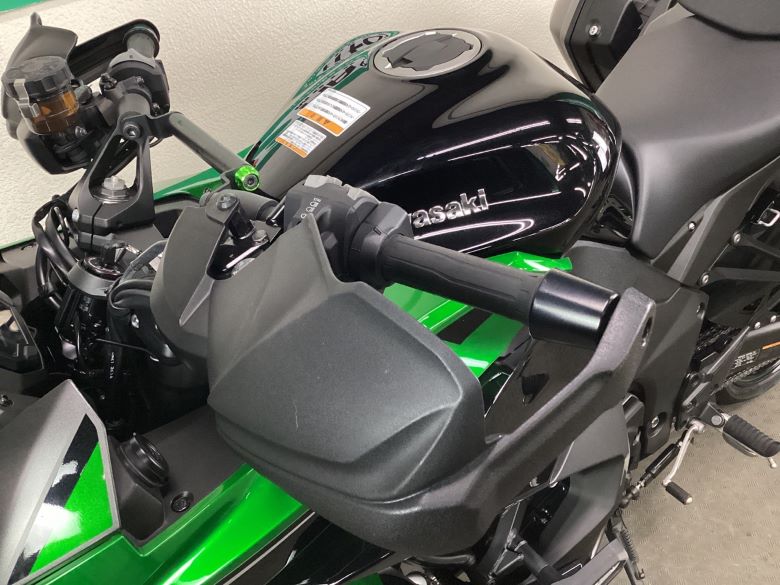 Ｎｉｎｊａ　１０００　ＳＸ