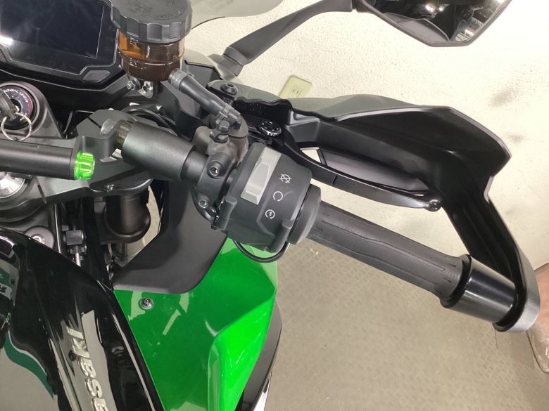 Ｎｉｎｊａ　１０００　ＳＸ