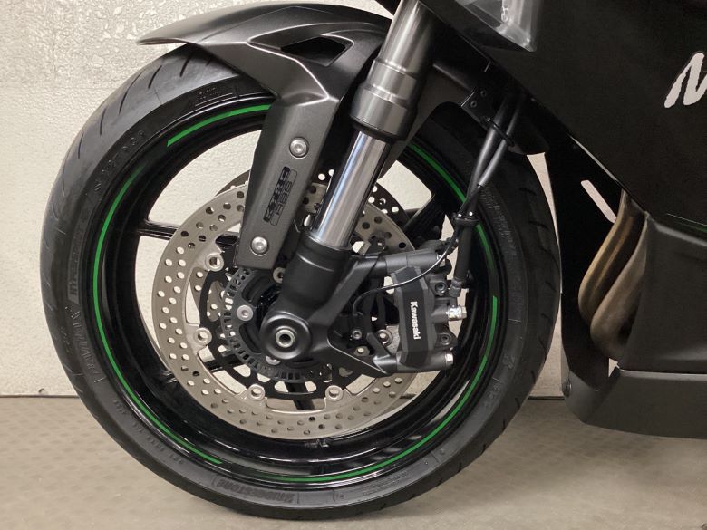 Ｎｉｎｊａ　１０００　ＳＸ