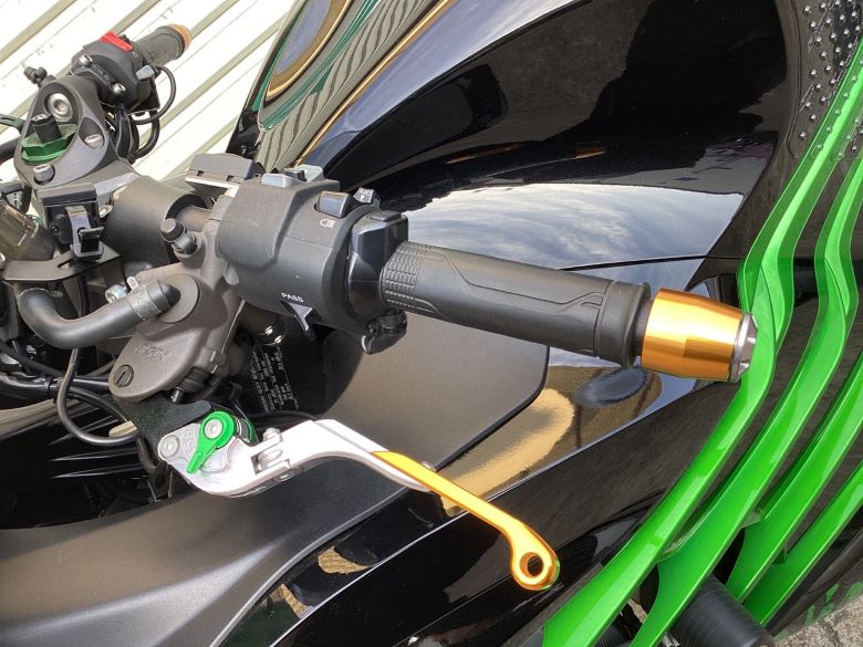 Ｎｉｎｊａ　ＺＸ−１４Ｒ