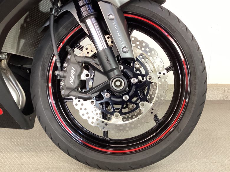 Ｎｉｎｊａ　ＺＸ−６Ｒ