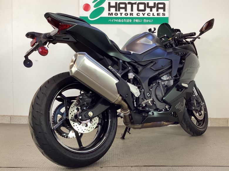 Ｎｉｎｊａ　ＺＸ−４Ｒ　ＳＥ