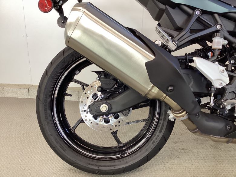 Ｎｉｎｊａ　ＺＸ−４Ｒ　ＳＥ