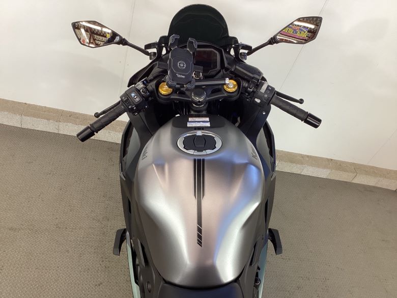 Ｎｉｎｊａ　ＺＸ−４Ｒ　ＳＥ