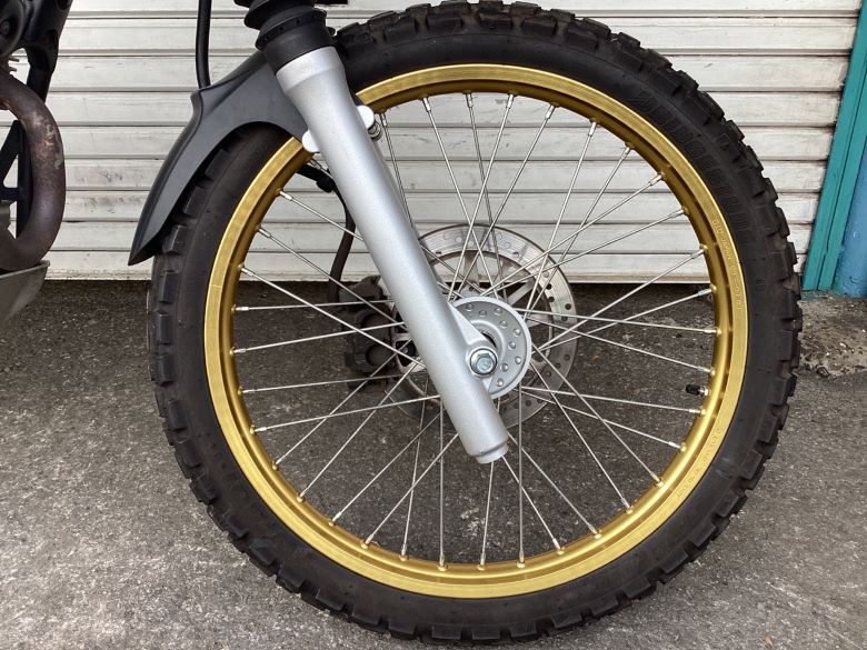 ツーリングセロー