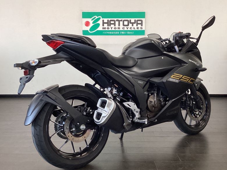 ＧＩＸＸＥＲ　ＳＦ　２５０