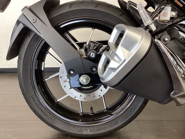 ＧＩＸＸＥＲ　ＳＦ　２５０