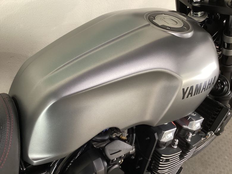 ＸＪＲ１３００Ｃ