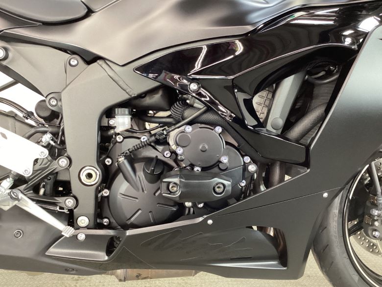 Ｎｉｎｊａ　ＺＸ−６Ｒ