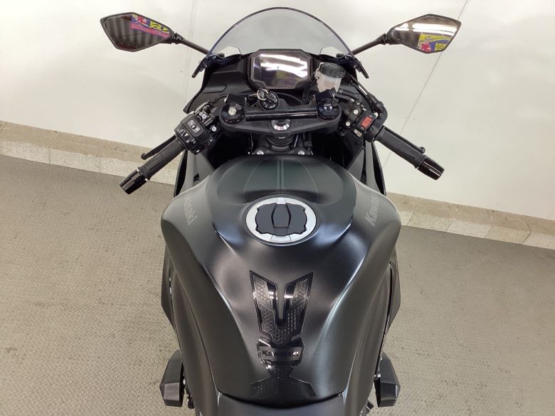 Ｎｉｎｊａ　ＺＸ−６Ｒ