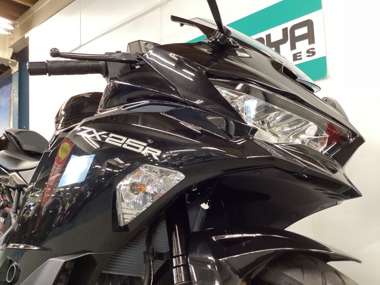 Ｎｉｎｊａ　ＺＸ−２５Ｒ