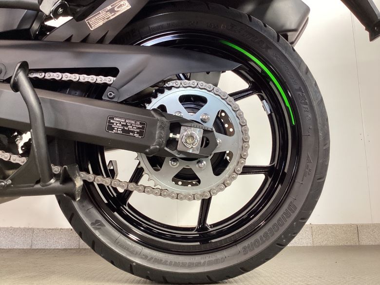 Ｖｅｒｓｙｓ　１０００　ＳＥ