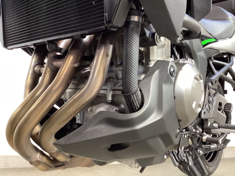 Ｖｅｒｓｙｓ　１０００　ＳＥ