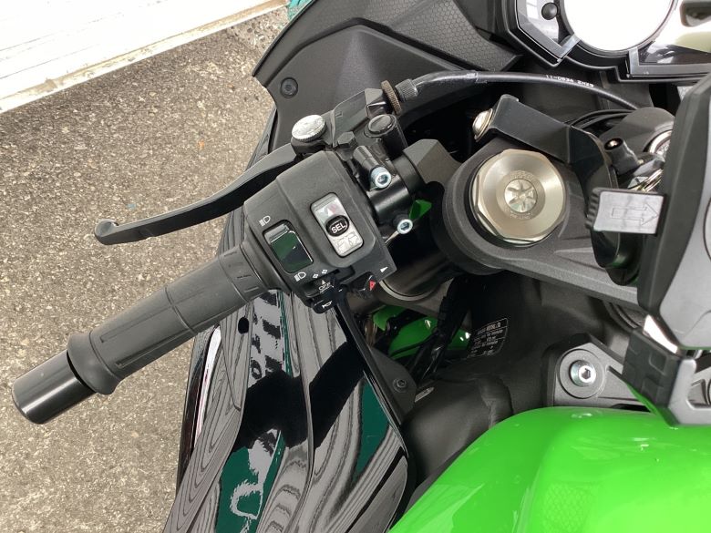Ｎｉｎｊａ　ＺＸ−６Ｒ