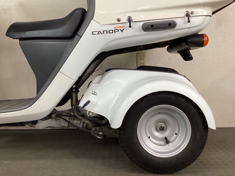 ジャイロキャノピー