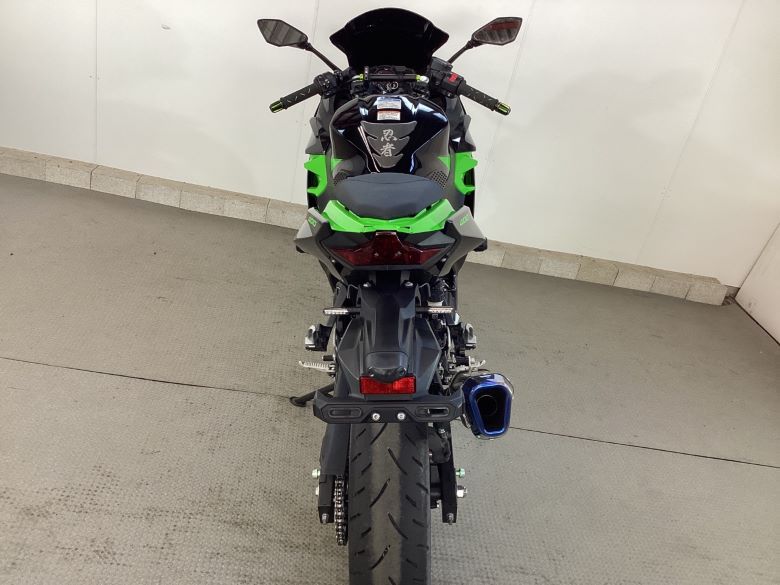 Ｎｉｎｊａ　４００