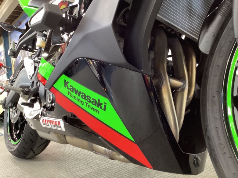 Ｎｉｎｊａ　ＺＸ−２５Ｒ　ＳＥ