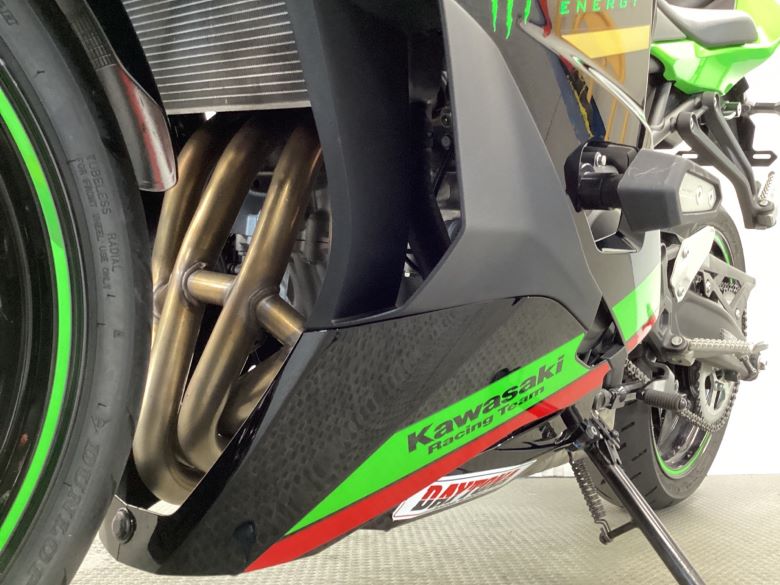 Ｎｉｎｊａ　ＺＸ−２５Ｒ　ＳＥ