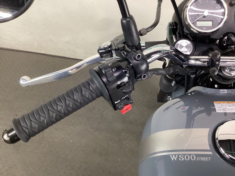 Ｗ８００　ストリート