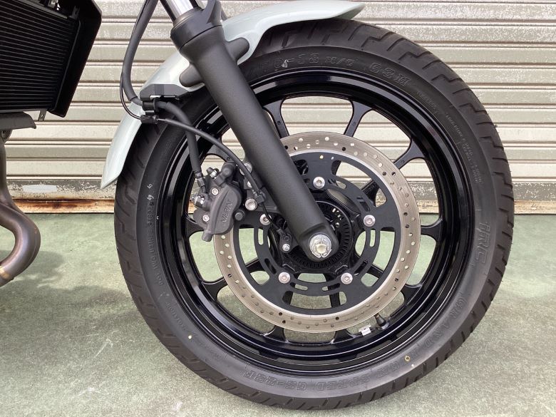 エリミネーター４００