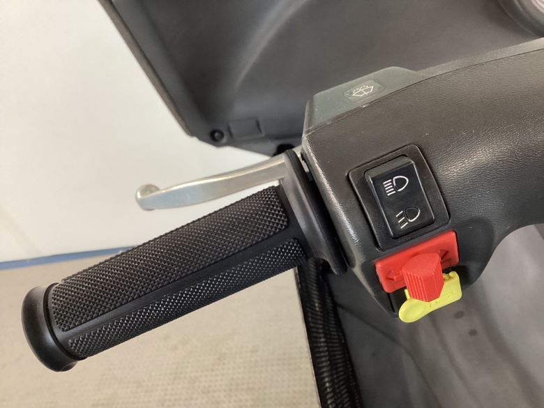 ジャイロキャノピー