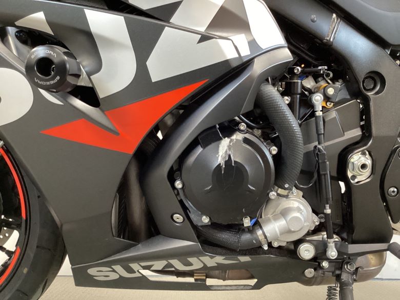 ＧＳＸ−Ｒ１０００Ｒ