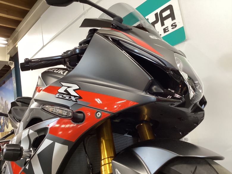 ＧＳＸ−Ｒ１０００Ｒ