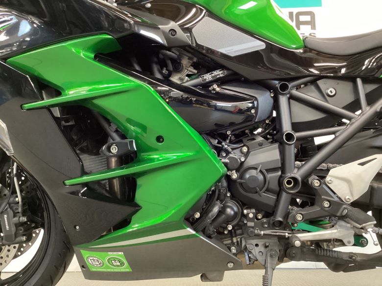 Ｎｉｎｊａ　Ｈ２　ＳＸ