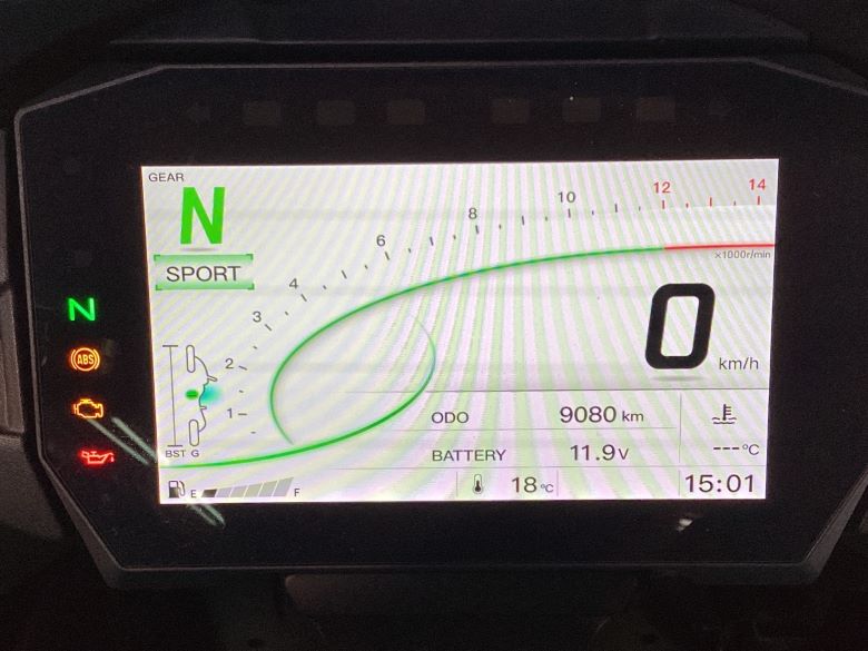 Ｎｉｎｊａ　Ｈ２　ＳＸ