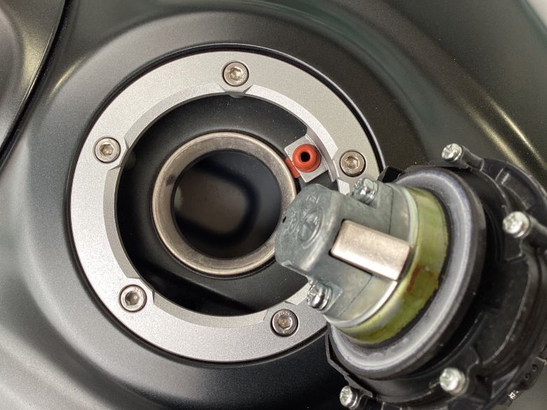 ＧＳＸ−Ｒ１０００Ｒ