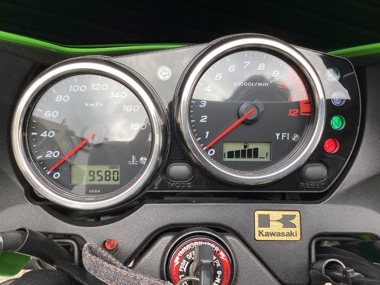 ＺＲＸ１２００　ＤＡＥＧ