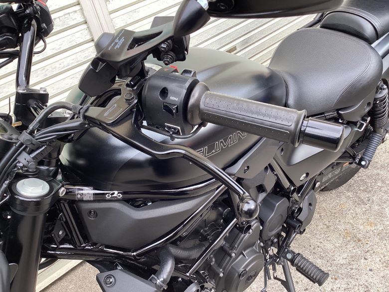 エリミネーター４００ＳＥ