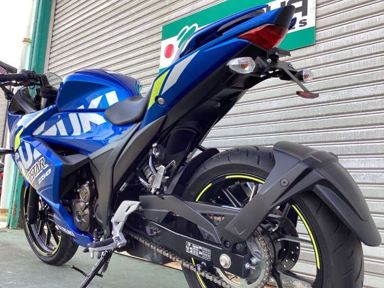 ＧＩＸＸＥＲ　ＳＦ　２５０