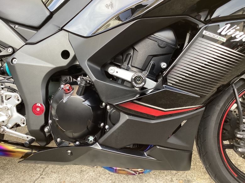 Ｎｉｎｊａ　１０００　ＳＸ