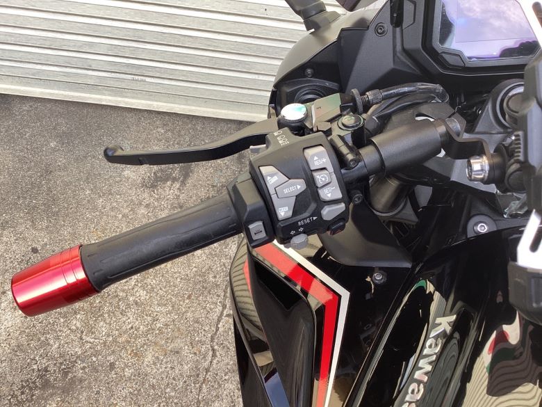 Ｎｉｎｊａ　１０００　ＳＸ