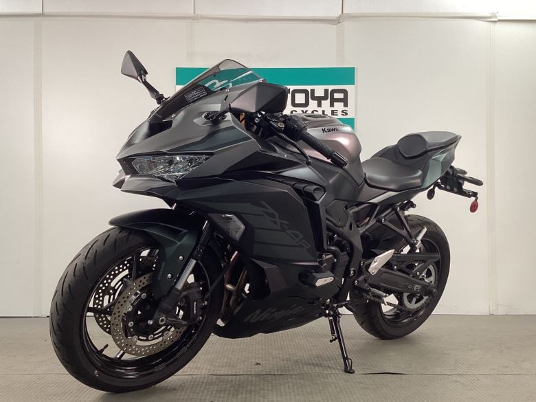 Ｎｉｎｊａ　ＺＸ−４Ｒ　ＳＥ