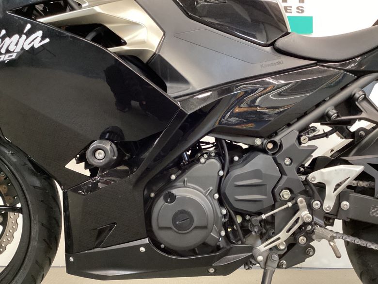 Ｎｉｎｊａ　４００