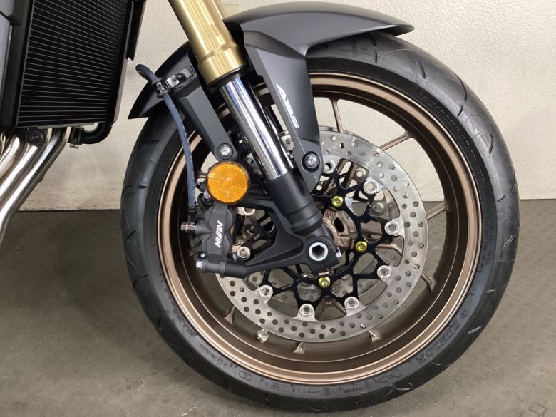 ＣＢ６５０Ｒ　Ｅ−Ｃｌｕｔｃｈ