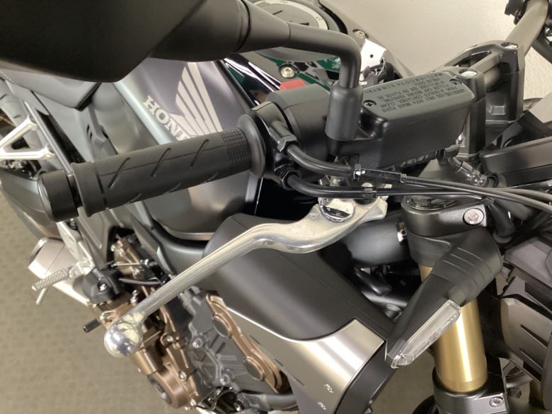 ＣＢ６５０Ｒ　Ｅ−Ｃｌｕｔｃｈ